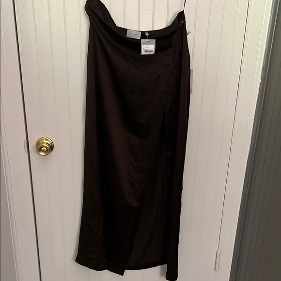 viavia live Dresses & Skirts - Elegant Brown Women's Skirt